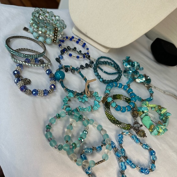 Blue tone bracelet bundle group - Picture 3 of 7